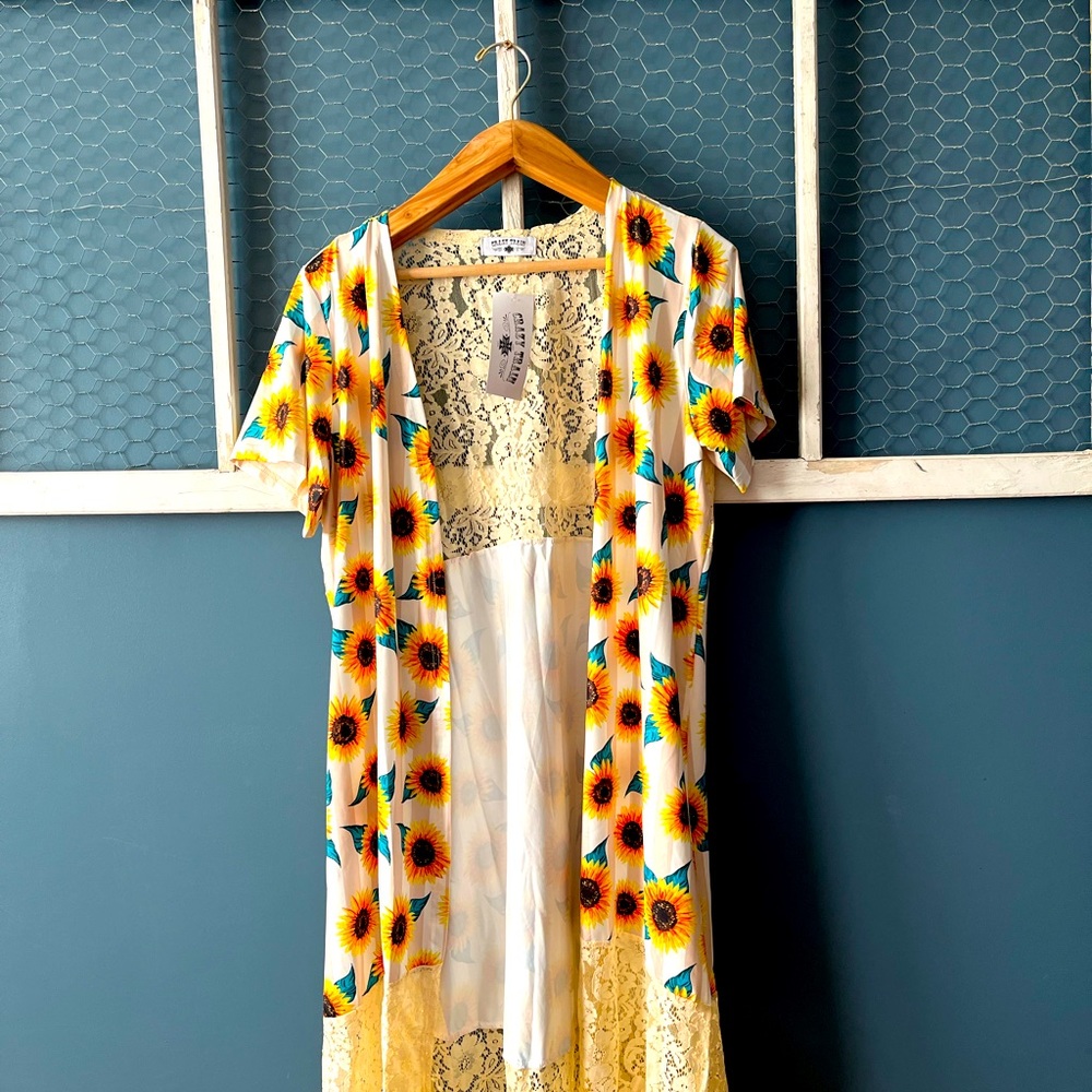 Womens sunflower duster 🌻
